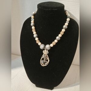 Elegant Silver and Pearl Beaded Necklace